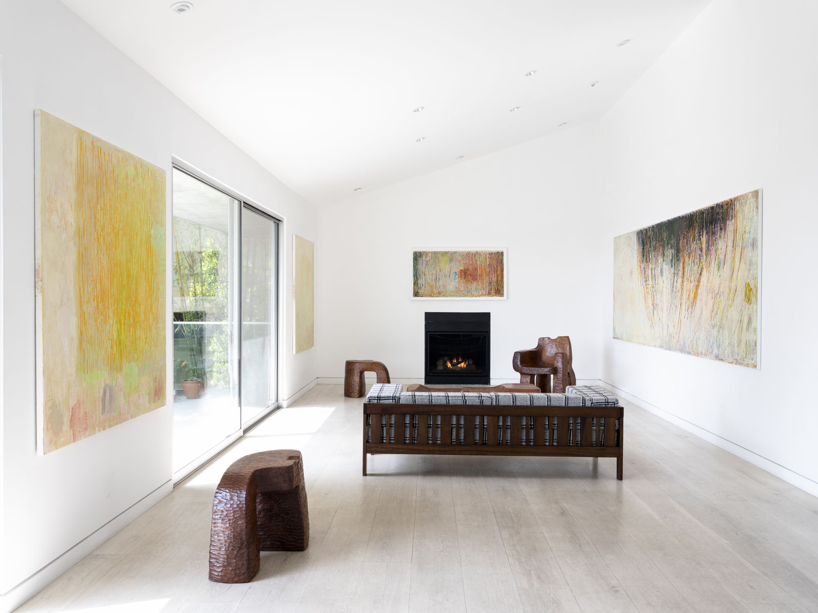 Christopher Le Brun: Making Light. October 7 – November 11, 2022. albertz benda, Los Angeles. Photo: Julian Calero.