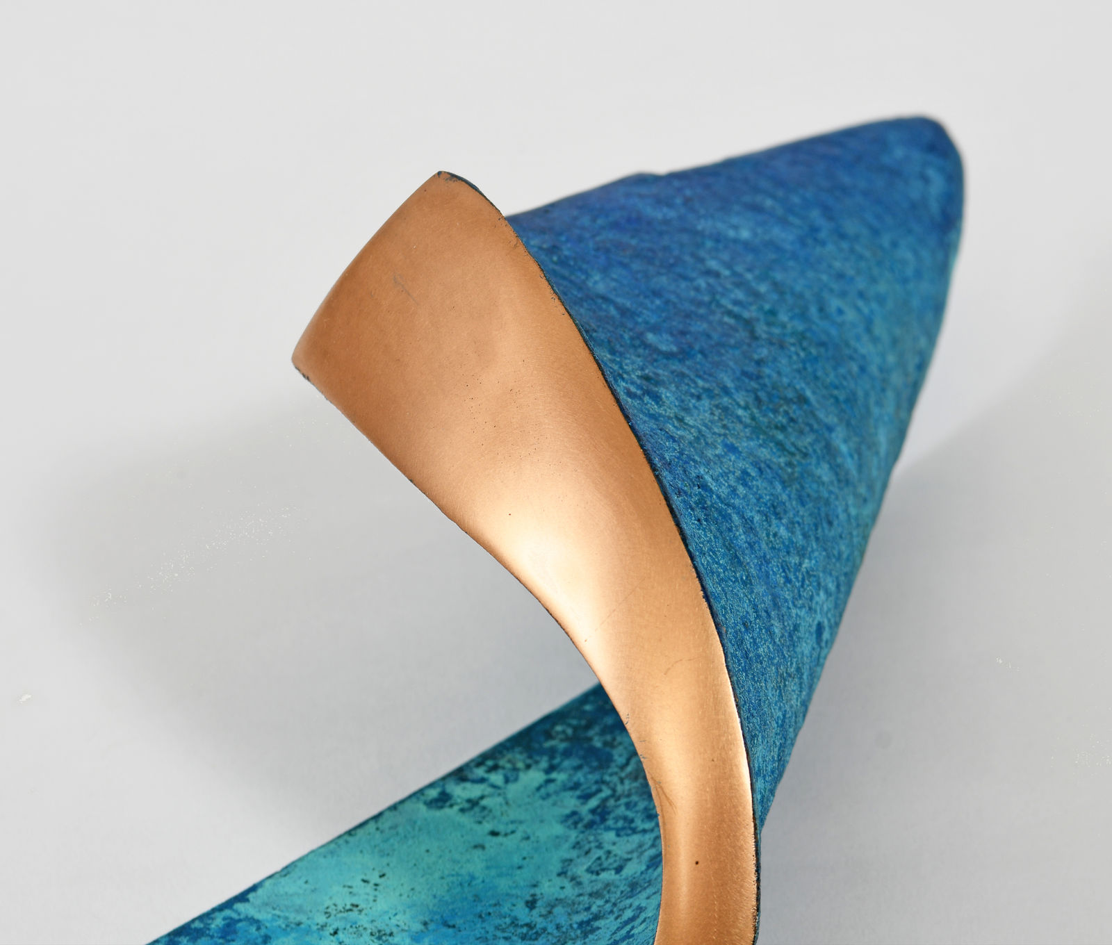 Philip Hearsey, Shorebreak