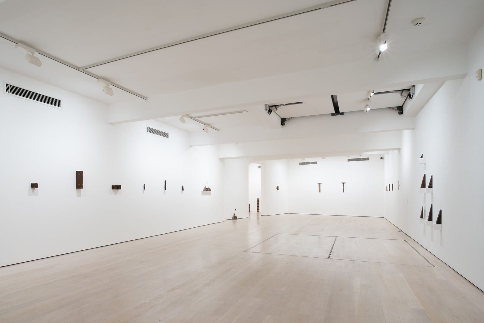 installation Annely Juda Fine Art, 2023