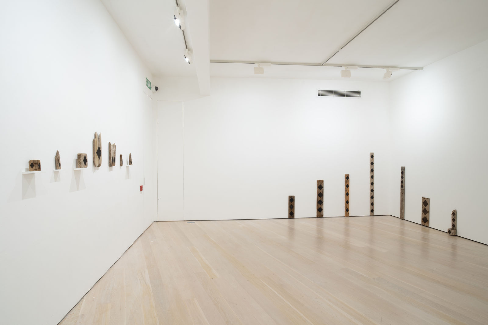 installation Annely Juda Fine Art, 2023