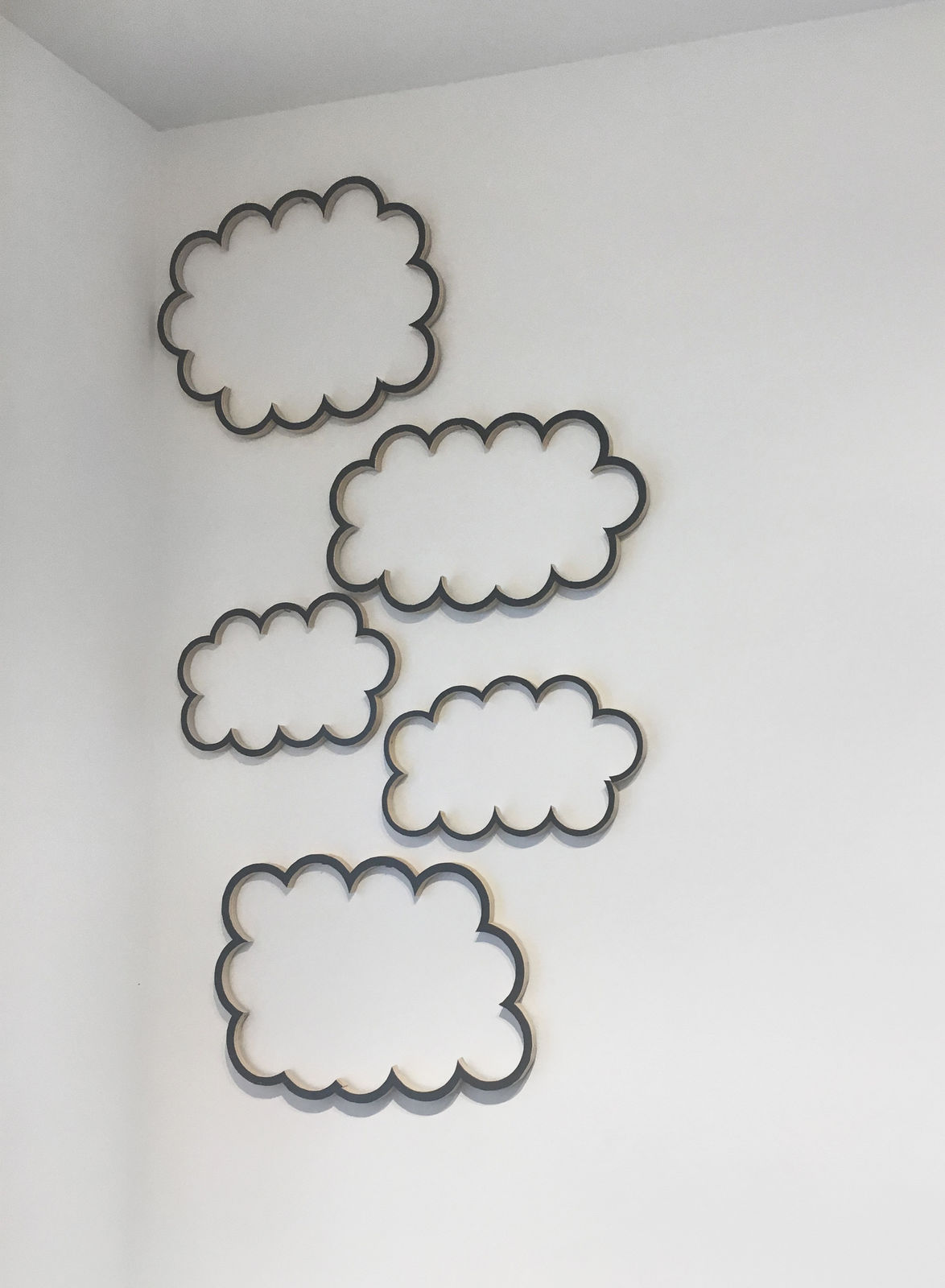 Brad Tucker, Five Grey Clouds, 2018