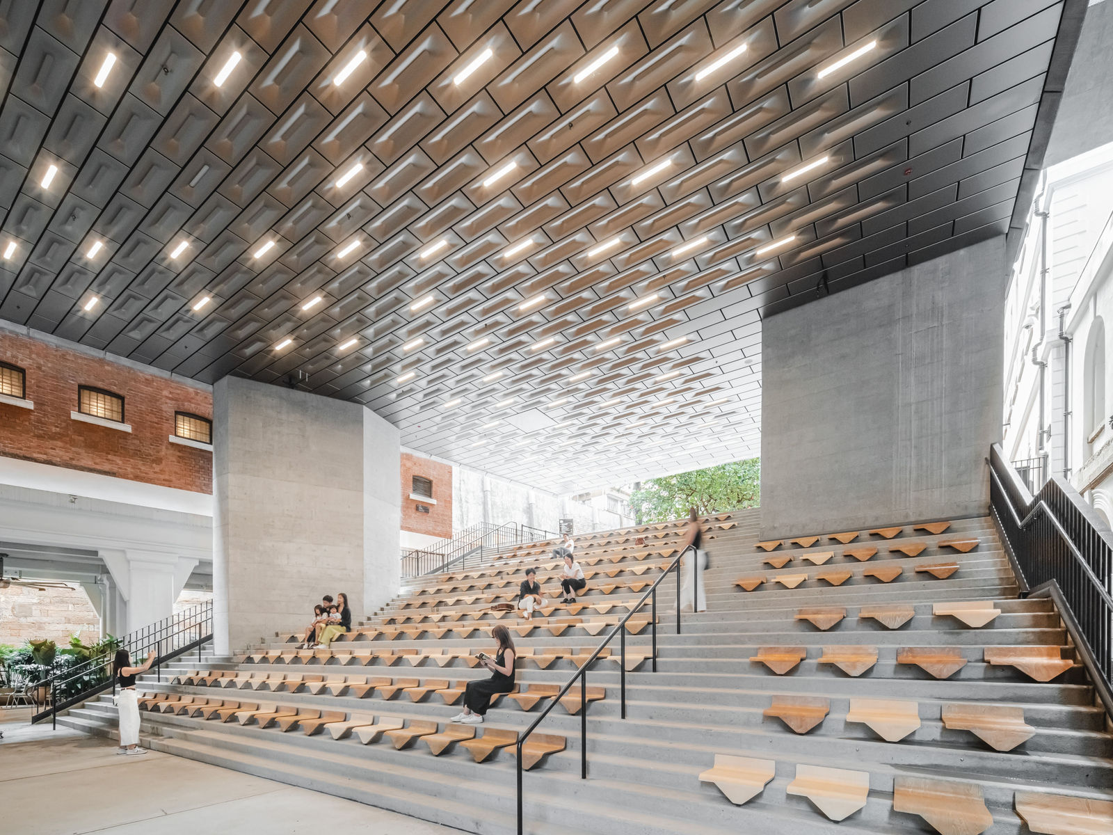 Tai Kwun Chair, ARTA Architects Limited / Hong Kong