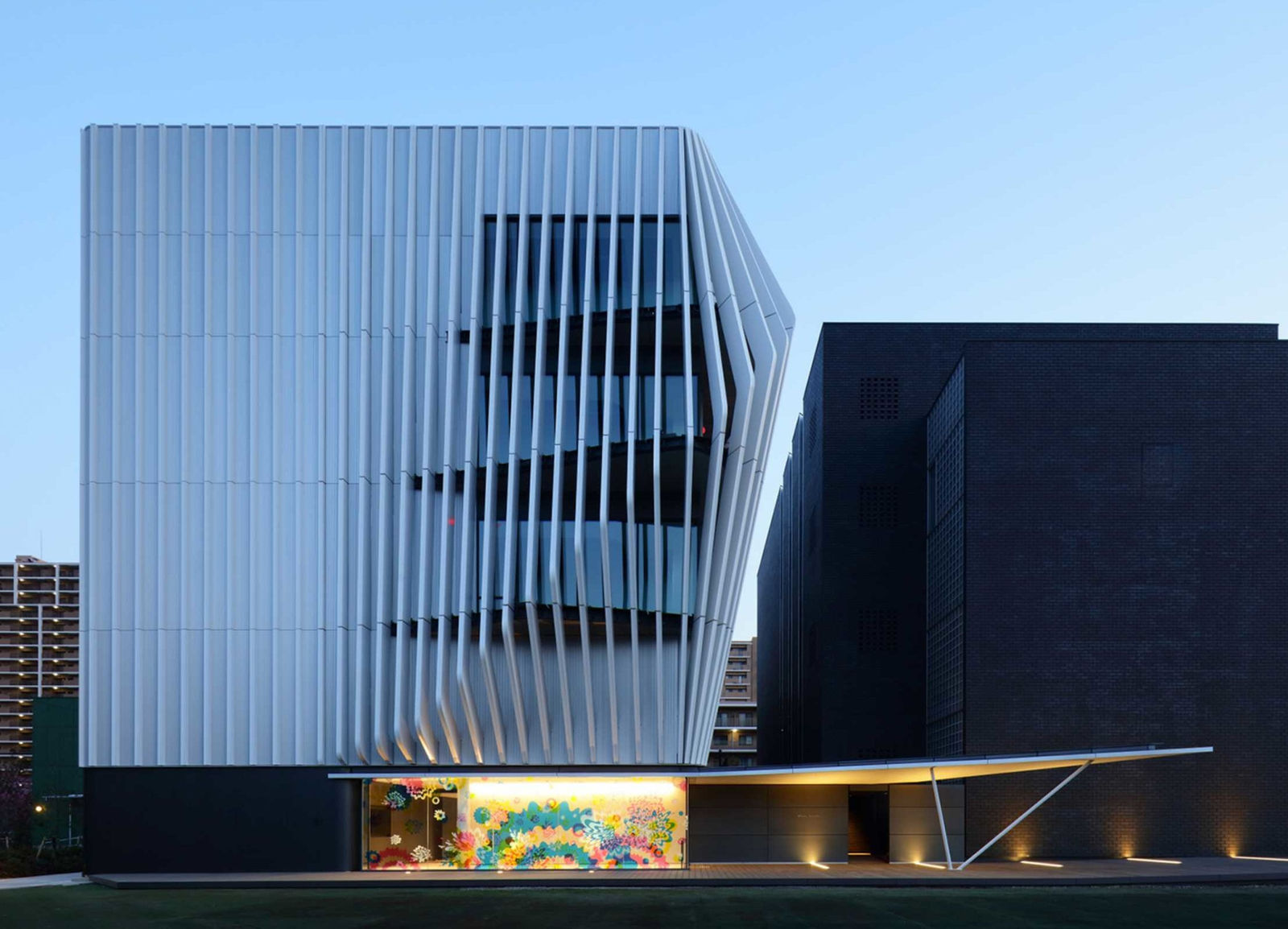 White Castle, Senzoku Gakuen College of Music / Japan, TAKENAKA Corporation / Japan