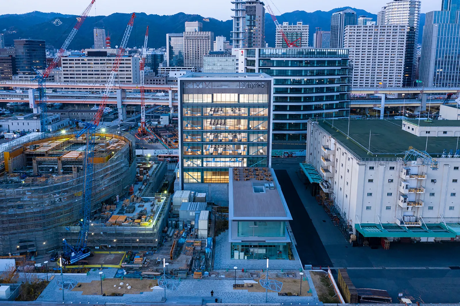 Stage Felissimo / Japan, Eight Inc. / Japan