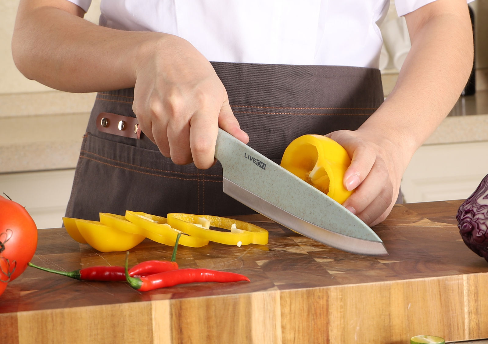 Bi-material knife, LIVEON INDUSTRIAL CO., LTD. / The Mainland