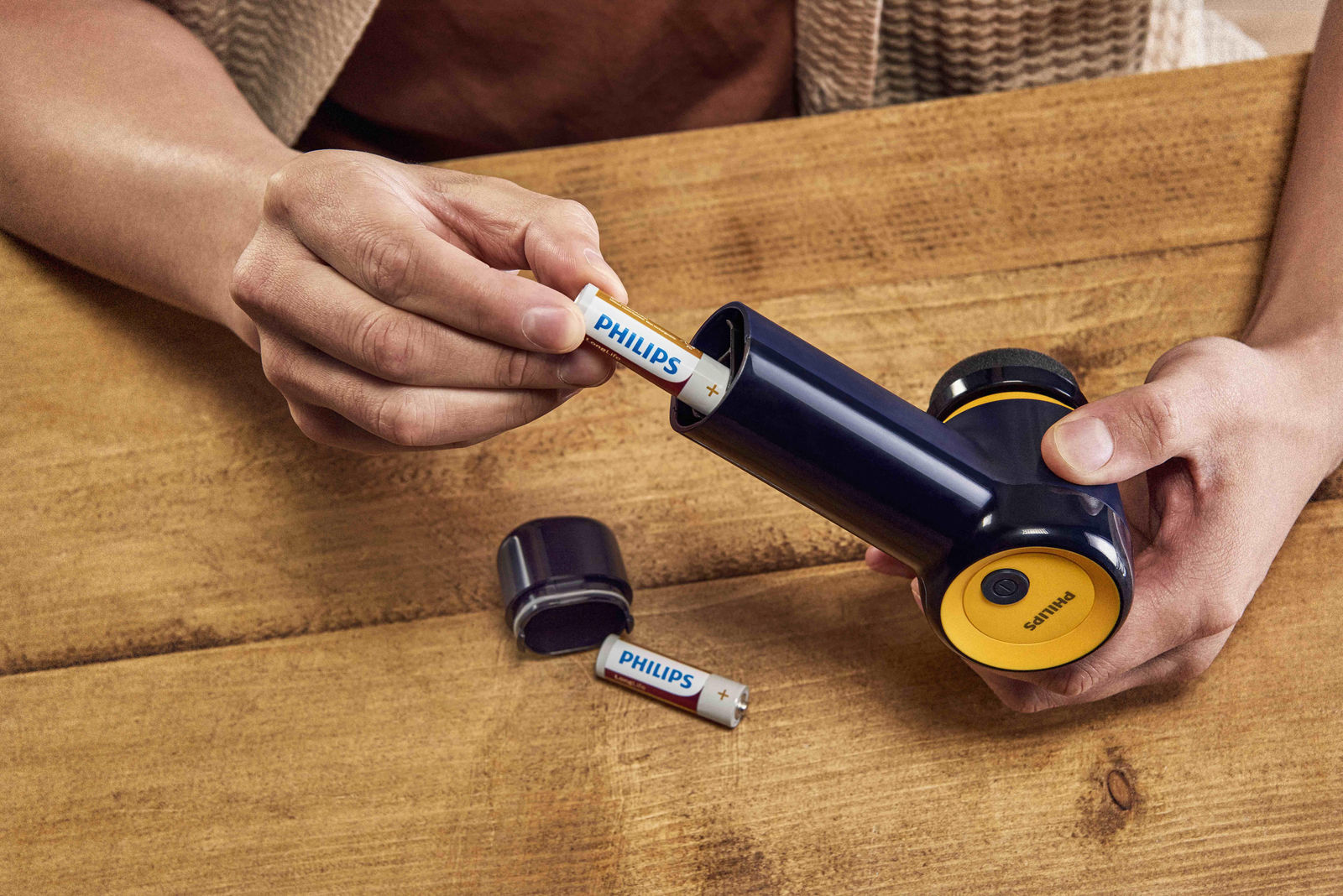 Philips Sneaker Cleaner, Philips Domestic Appliances Experience Design / The Netherlands