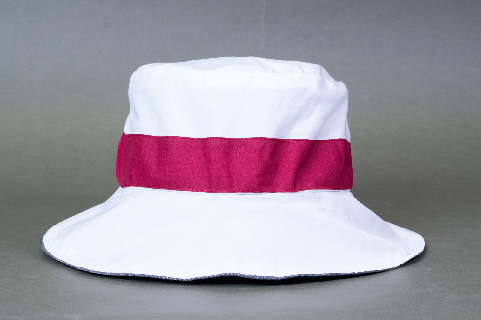 UNI Green Series, Dress Green Limited / Hong Kong