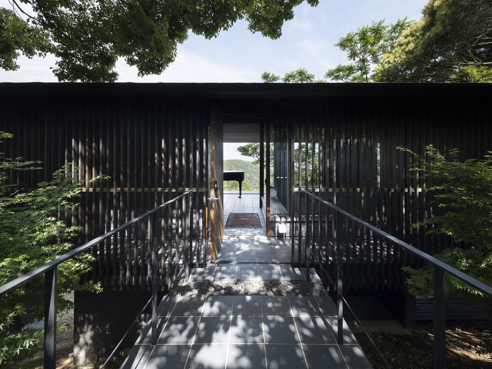 Metaphor on the Topography / Japan, acaa / Japan