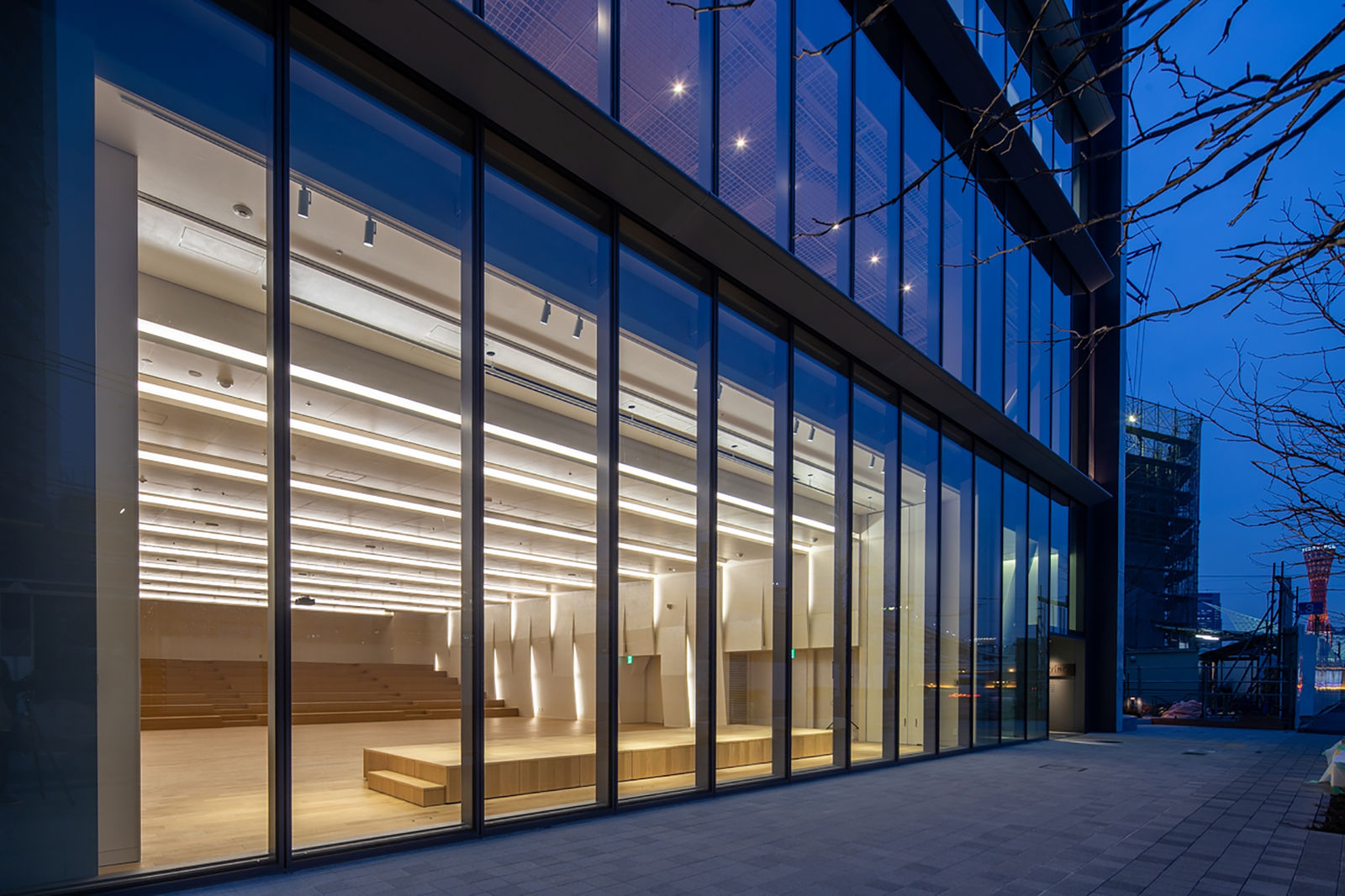 Stage Felissimo / Japan, Eight Inc. / Japan