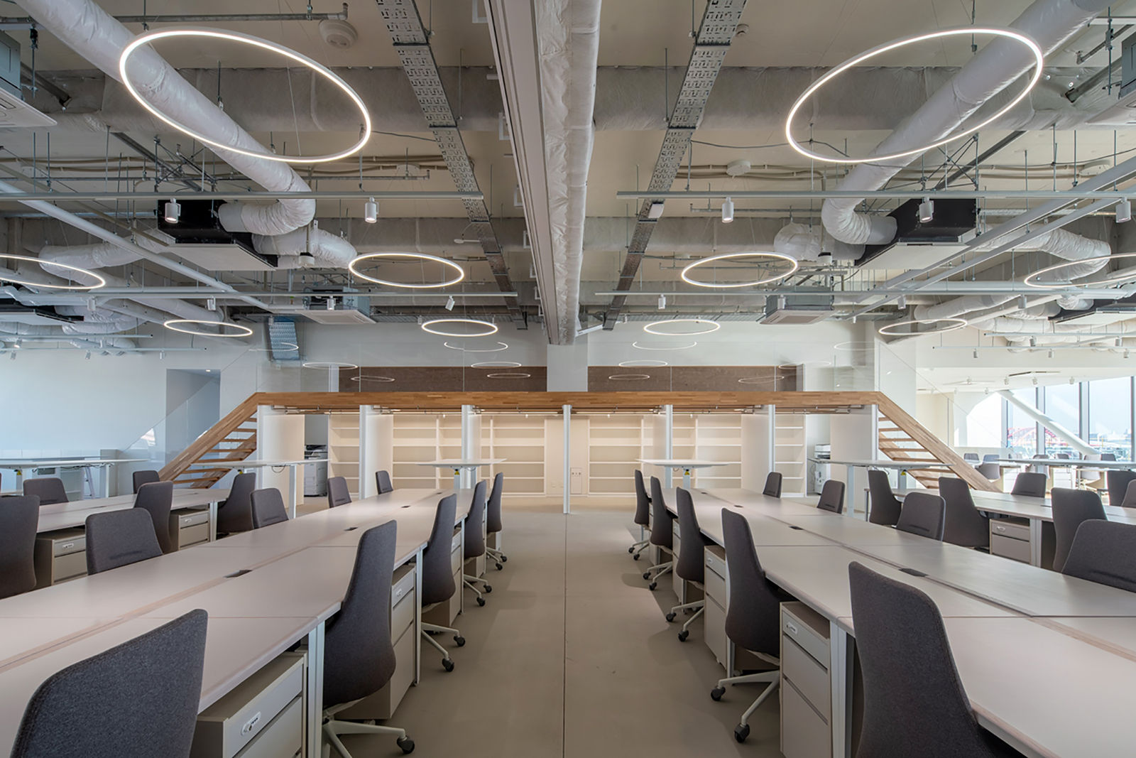 Stage Felissimo / Japan, Eight Inc. / Japan