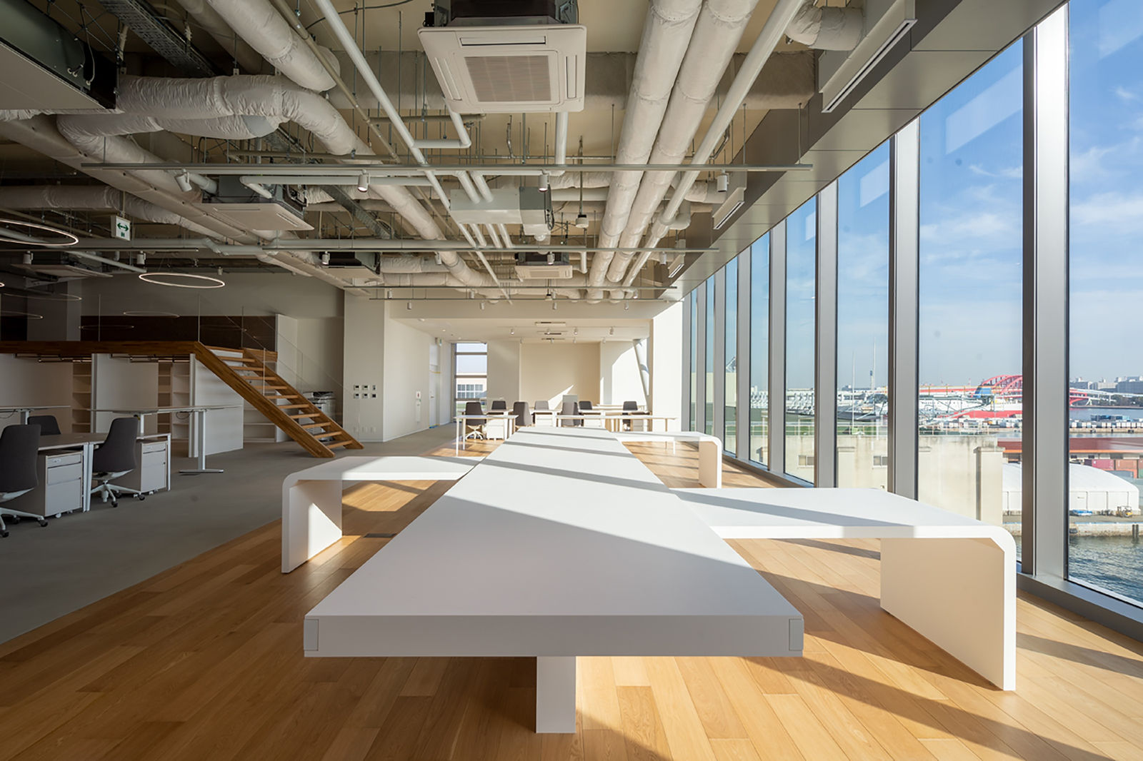 Stage Felissimo / Japan, Eight Inc. / Japan