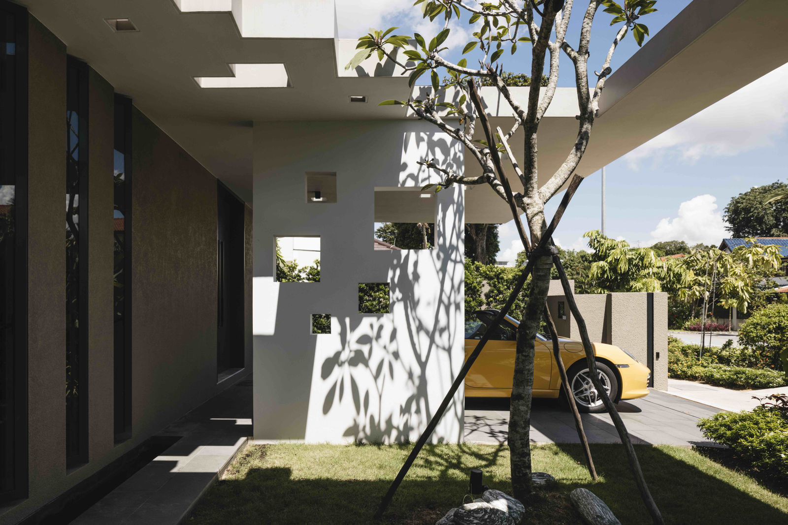 Perforated House / Singapore, AR43 Architects Pte Ltd / Singapore