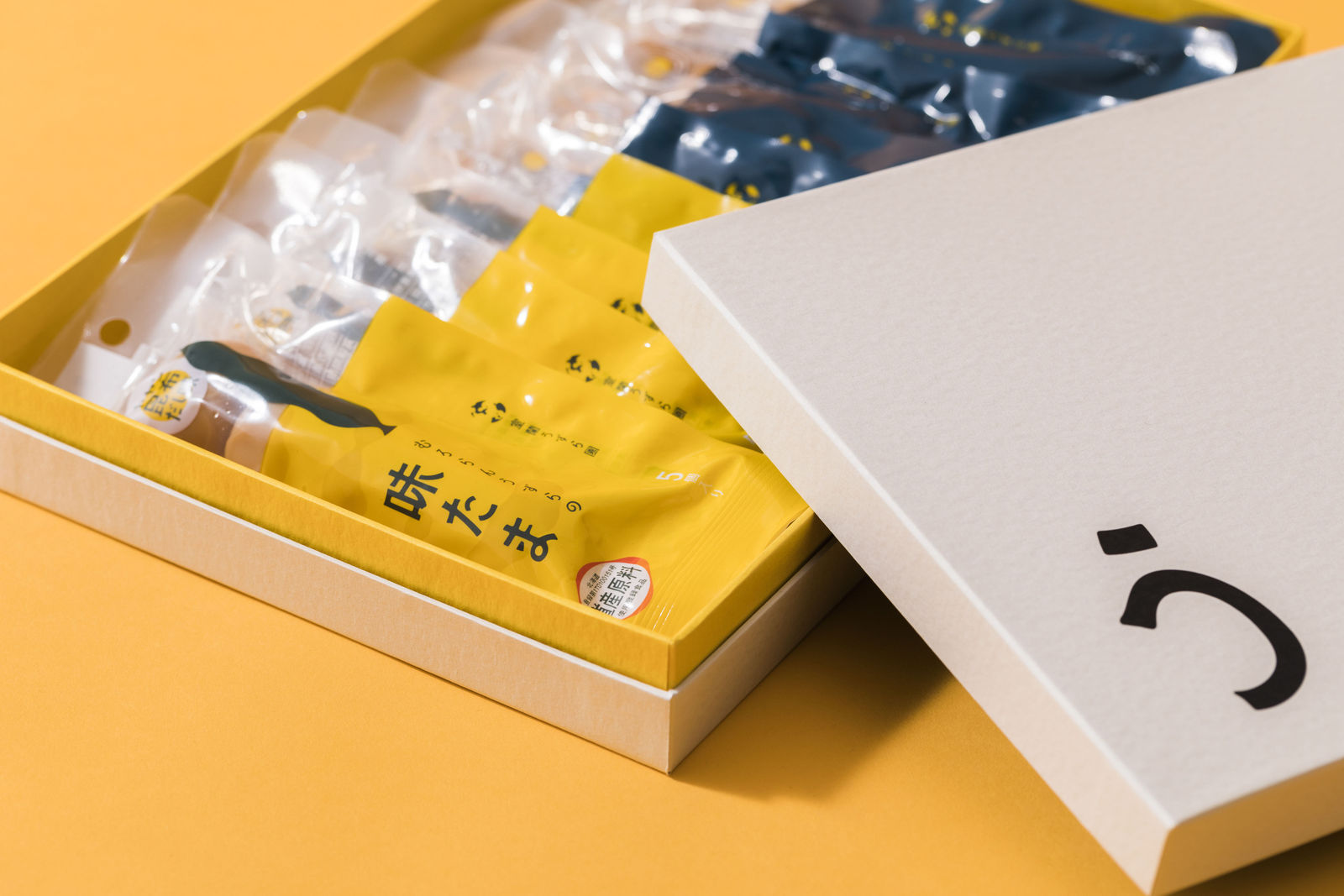 Muroran Uzuraen, arica design inc. / Japan