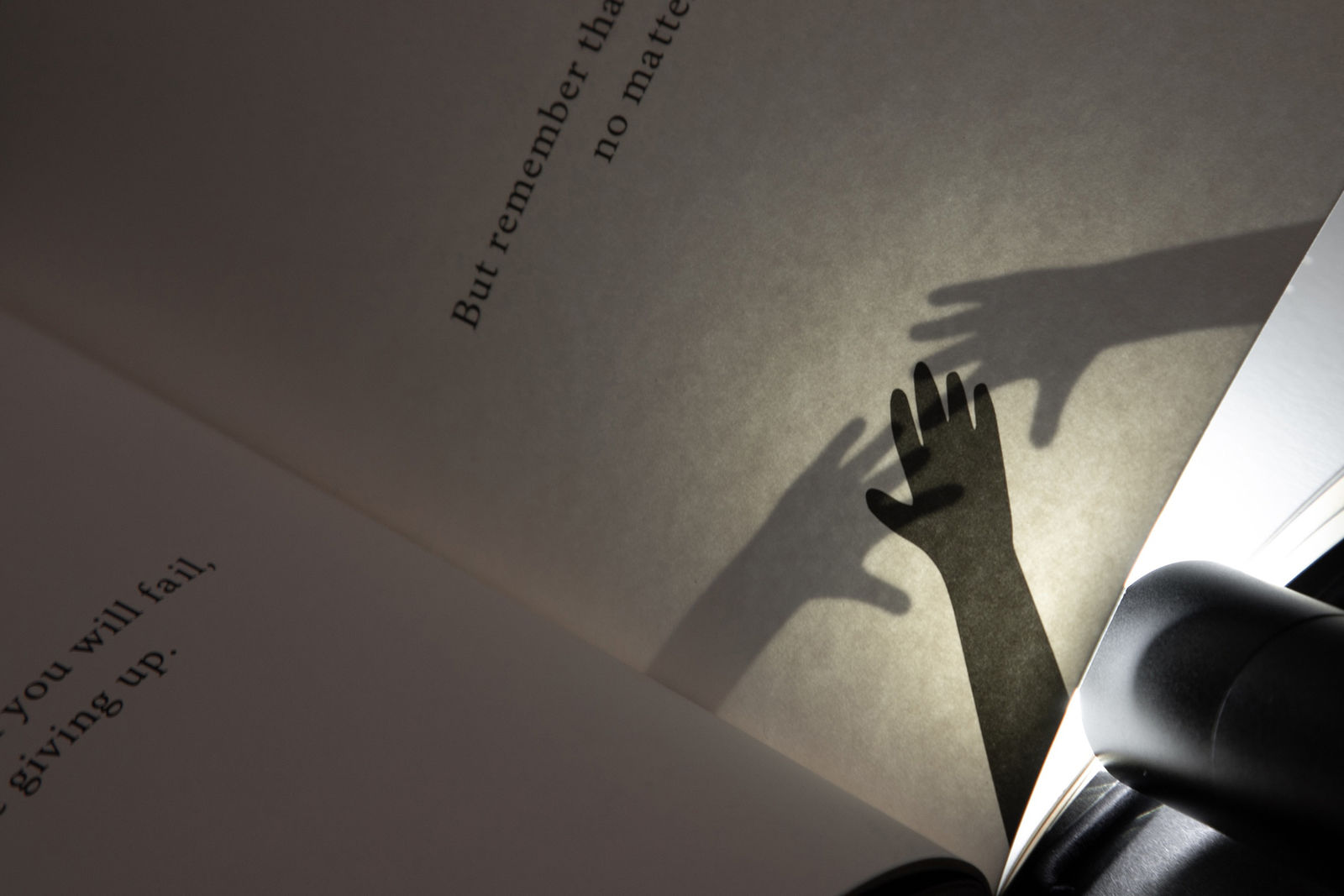 Shine, Design Incubation Centre, National University of Singapore / Singapore