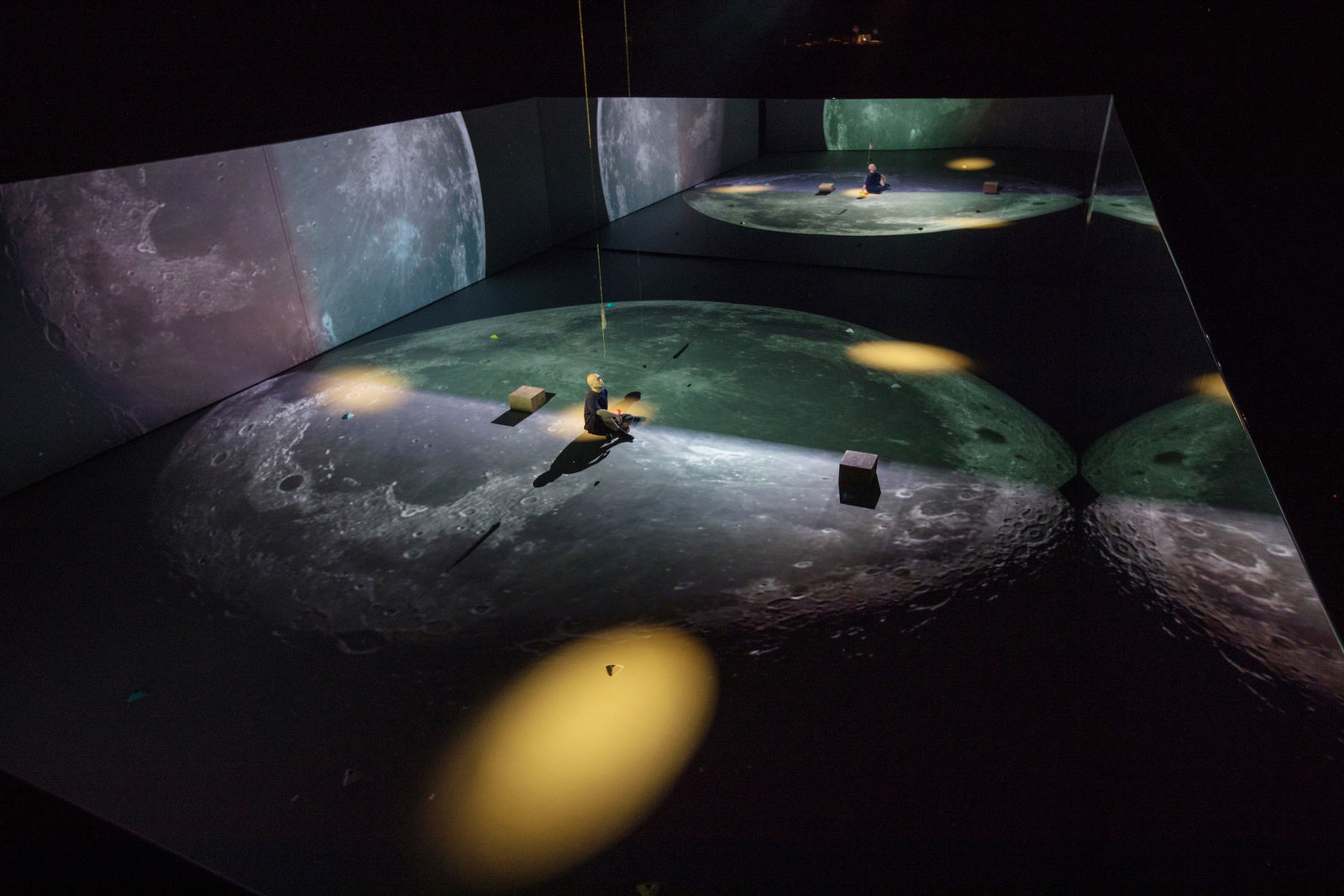 Bach is Heart Sutra / Hong Kong, Zuni Icosahedron / Hong Kong