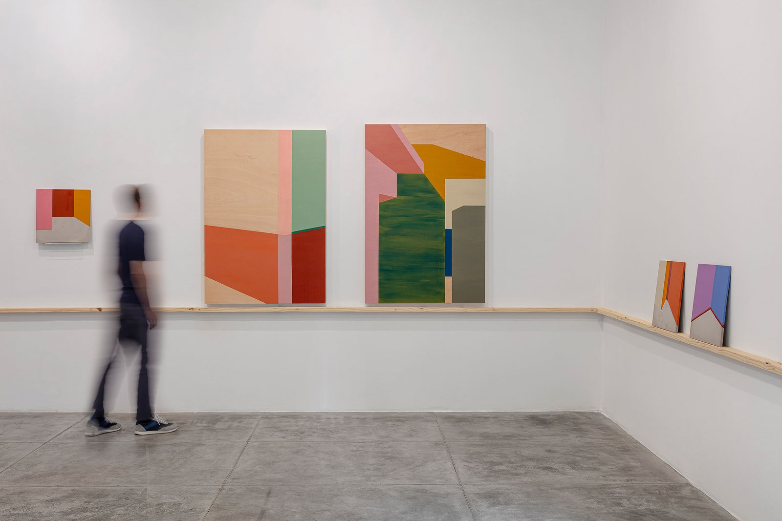 CAROLINA MARTINEZ: TODAVIA, CAMINHAR @ Galeria Marilia Razuk, 2023. Foto (Photo) Filipe Berndt