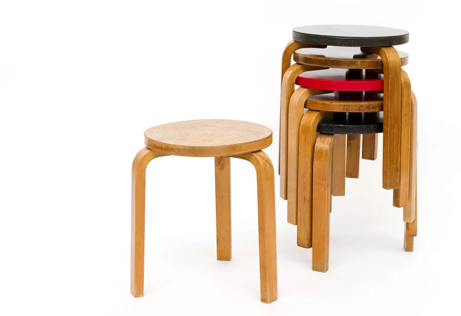 Alvar Aalto, Stool 60, 1932