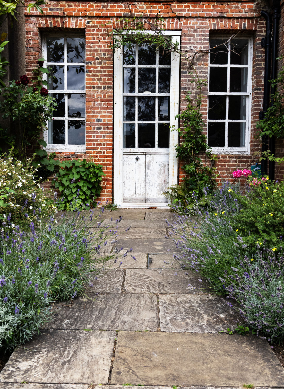 Kate Lloyd, West Horsley Place door 3, 2025