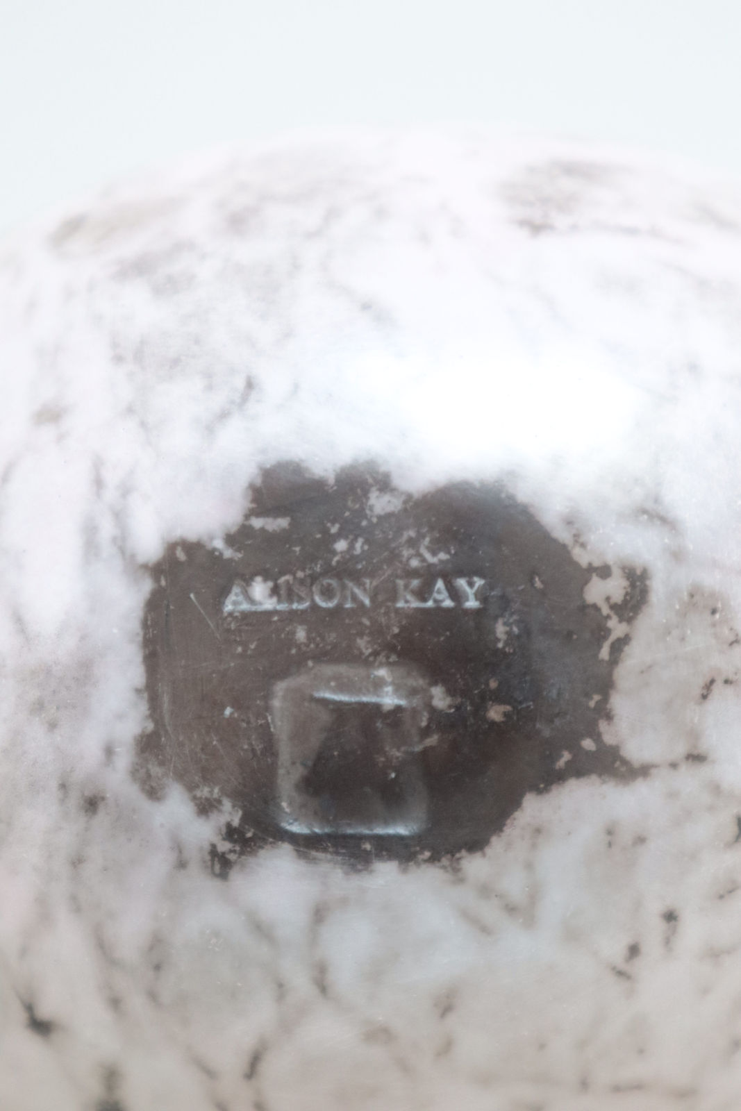 Alison Kay, Pink Horizontal Form , 2023