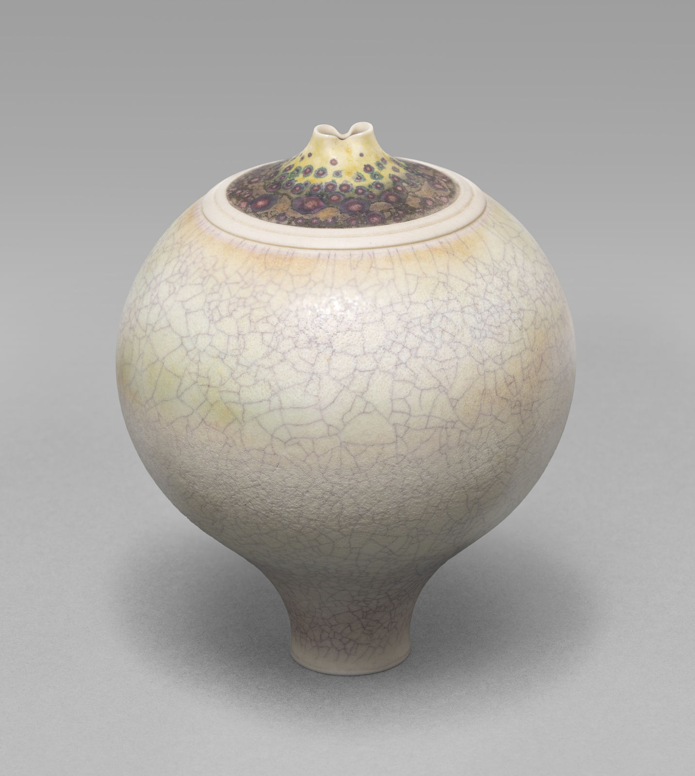 Geoffrey Swindell, Seed Pod Vessel, 1982