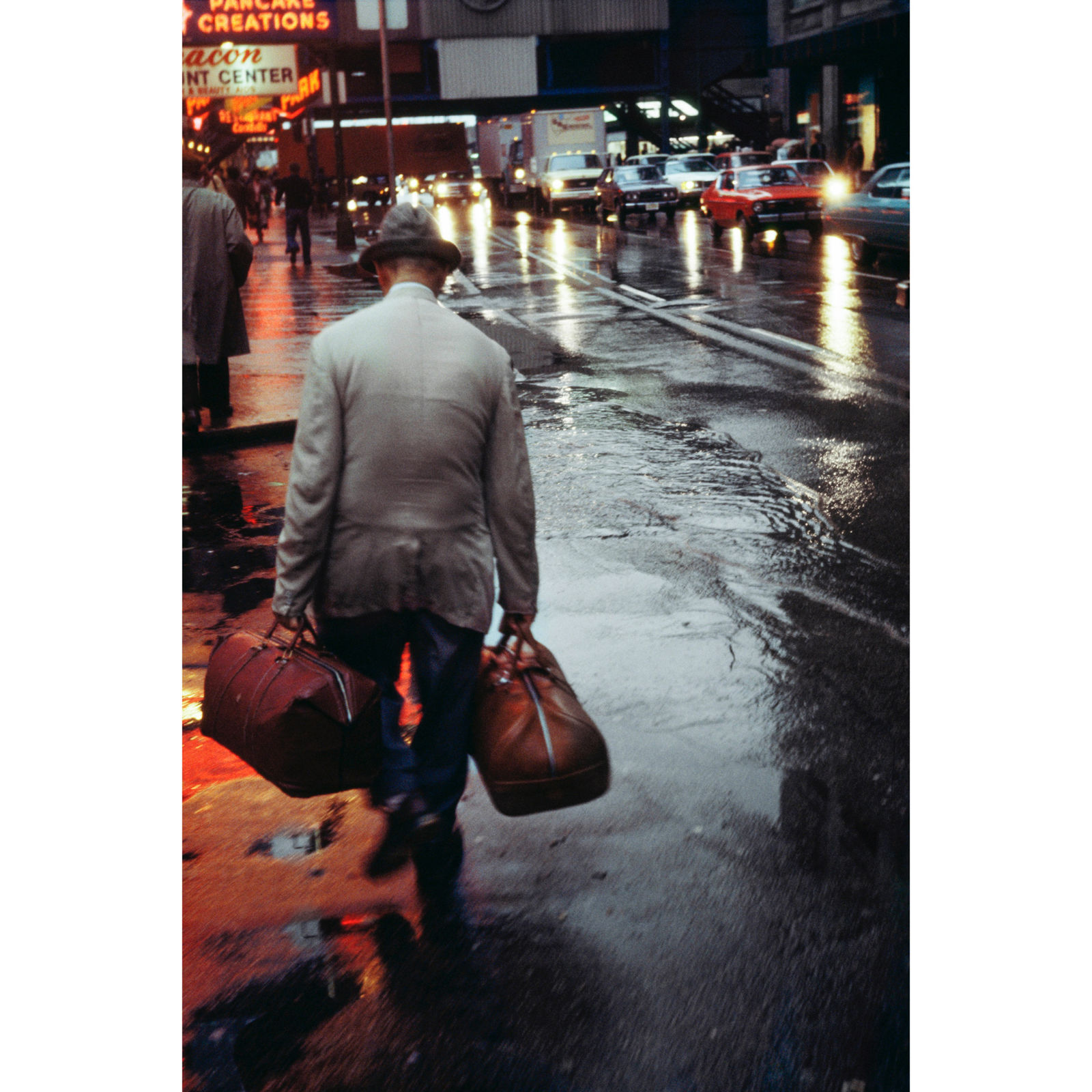 Vivian Maier, Randolph Street, Chicago, 1977.