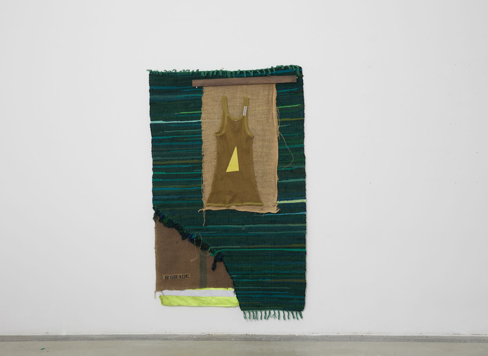 HOLDING HOME, BRUNOS LIGHT, 2025