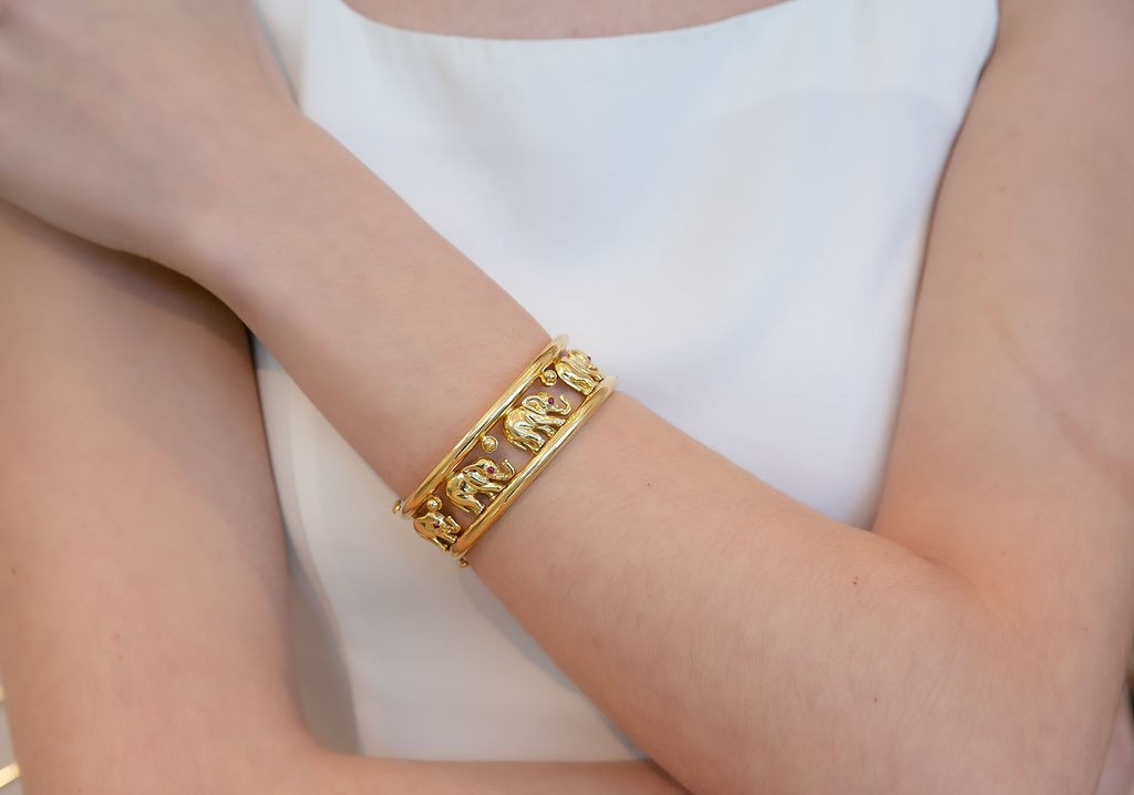 Italian, 18K Yellow Gold Elephant Bracelet, c. 1980