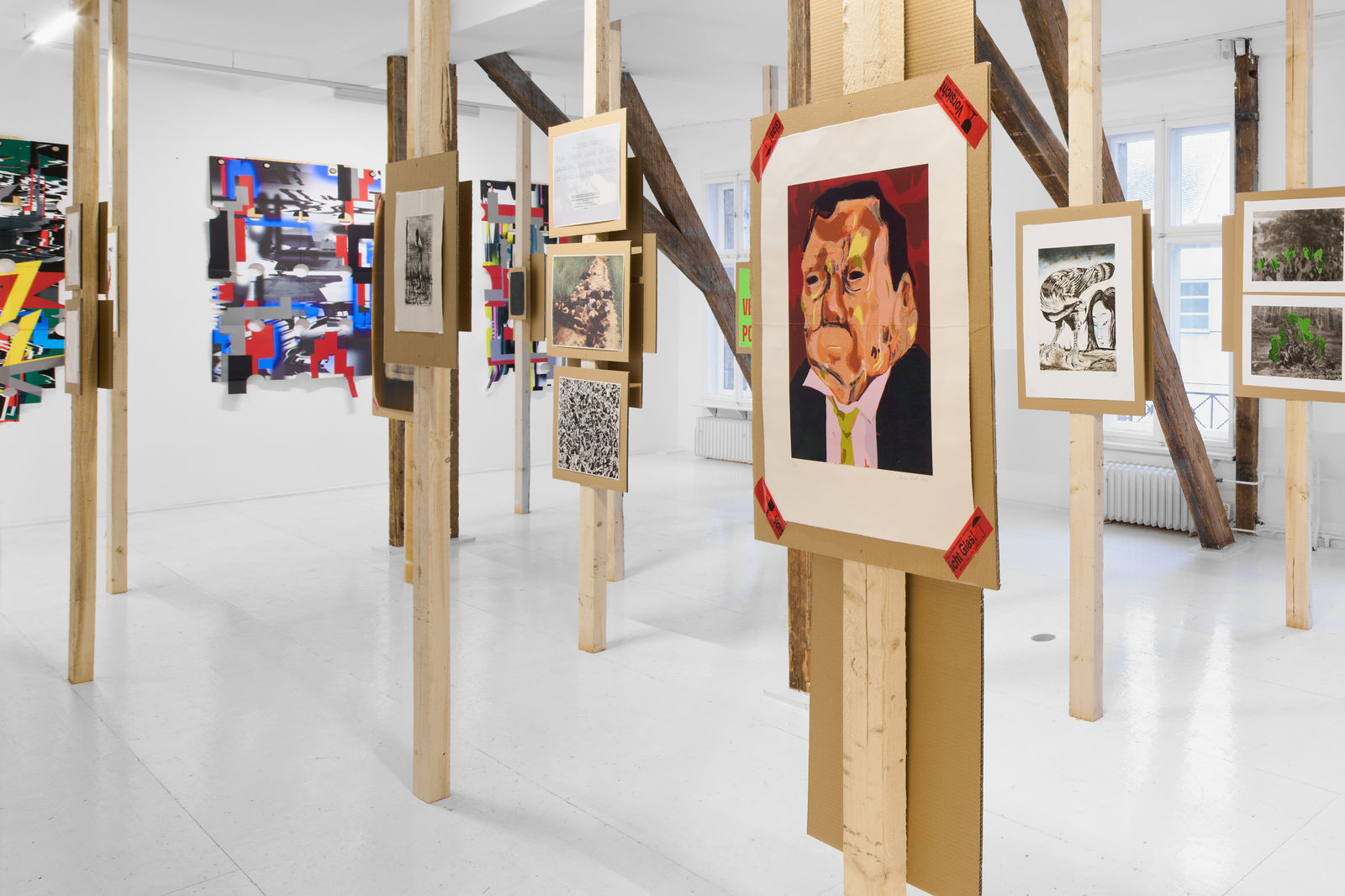 Exhibition View, 2025, Splinters of Angst Derelict, at Hua International Berlin. Photo by Joe Clark, courtesy of the arists and Hua International.