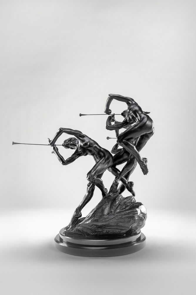 Richard MacDonald, Three Trumpeters, Nude, Third Life, Blanc Noir, 2020