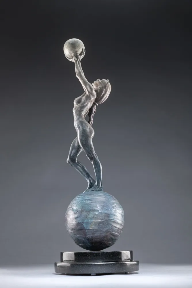 Richard MacDonald, Diana Earth & Moon, Atelier, 2019