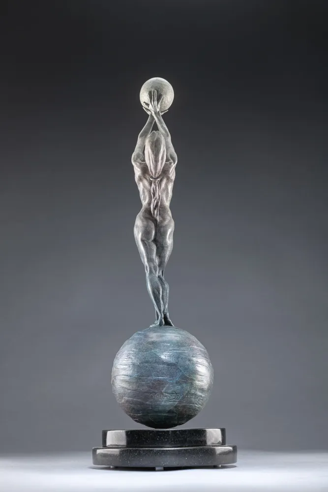 Richard MacDonald, Diana Earth & Moon, Atelier, 2019