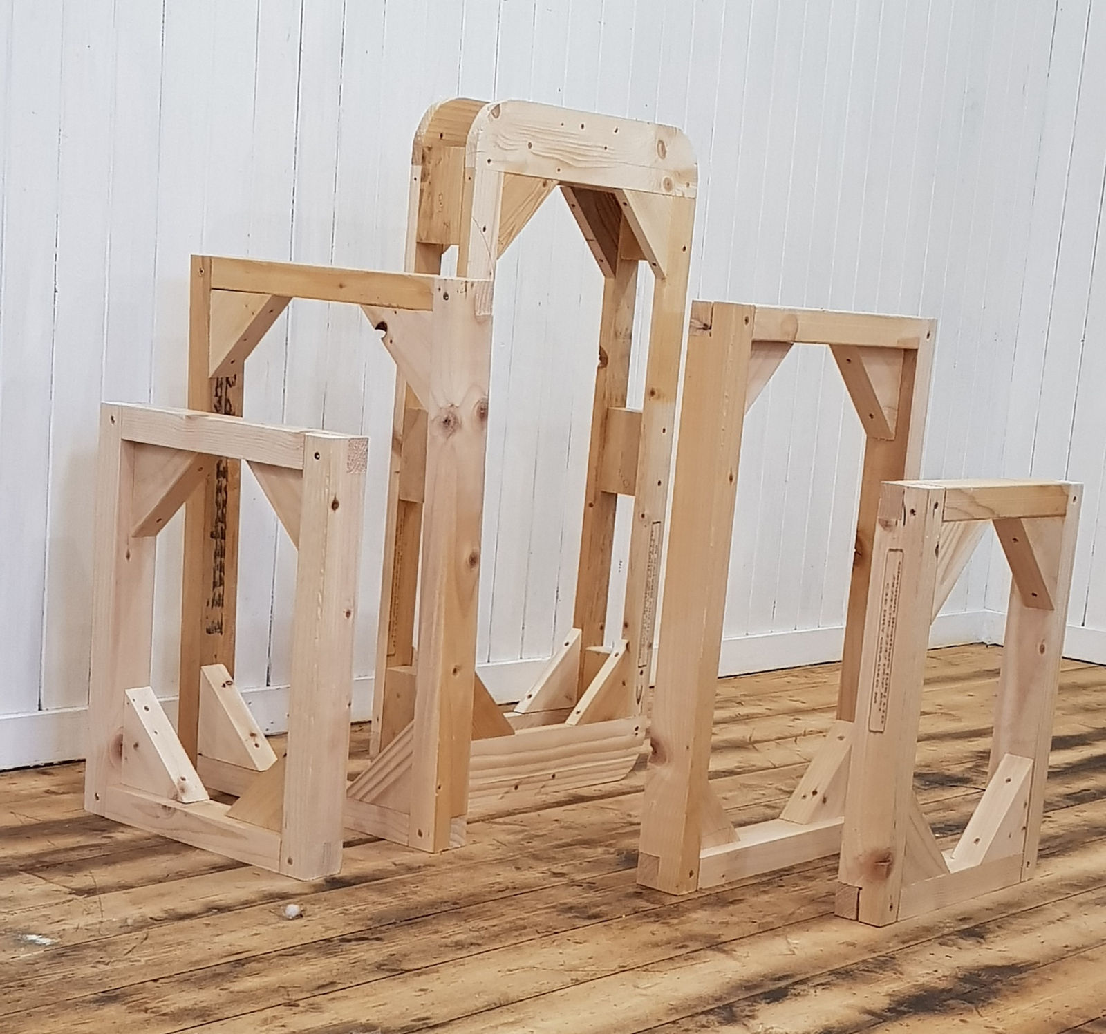 Red Hut Furniture, Foot Stool : 'Sherbert Fizz'