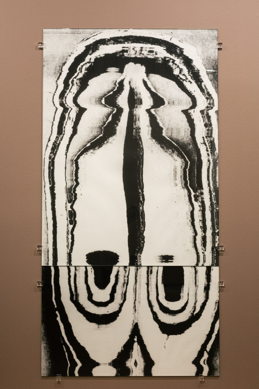 Igor Jesus - Animistic Glass, 2024, Galeria Fundação Amélia de Mello | Galeria Francisco Fino