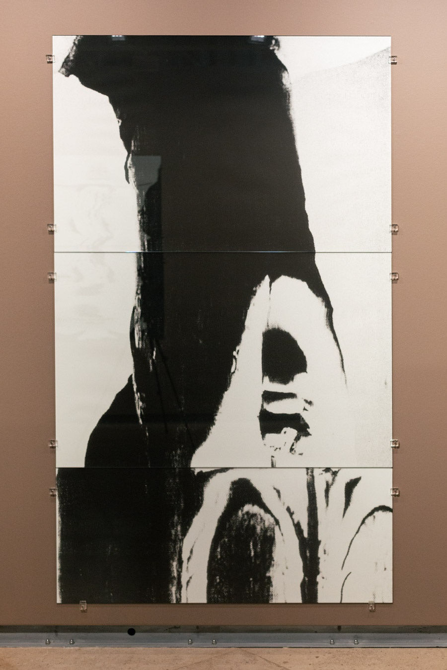 Igor Jesus - Animistic Glass, 2024, Galeria Fundação Amélia de Mello | Galeria Francisco Fino