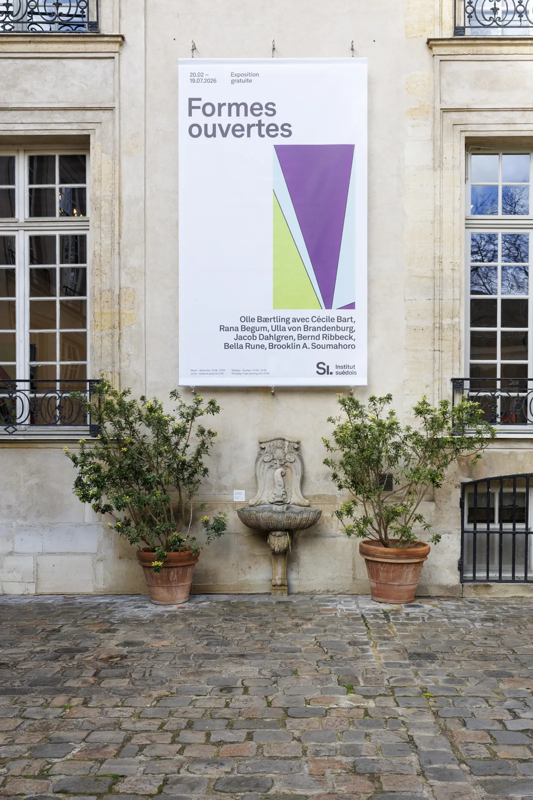 Installation view, &rsquo;Formes Ouvertes&rsquo;, Institute su&eacute;dois, Paris. Photo: Voyez-Vous (Vinciane Lebrun)