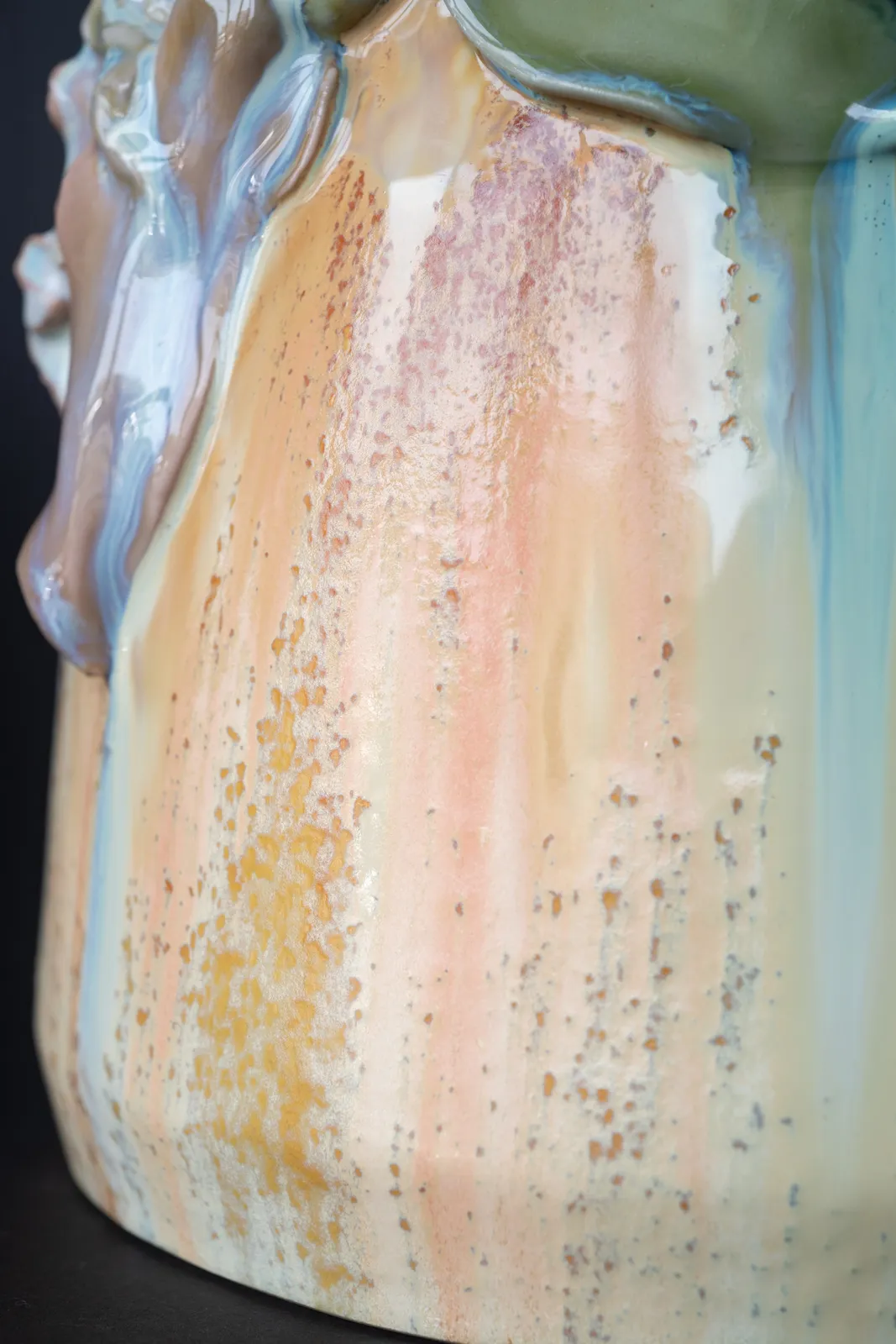 Königliche Porzellan-Manufaktur [KPM], The Kiss,  1899