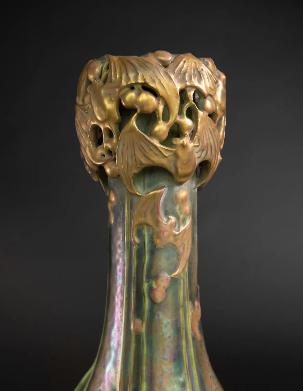 Amphora, Vase with Water Plants and Bats,  1901-1902