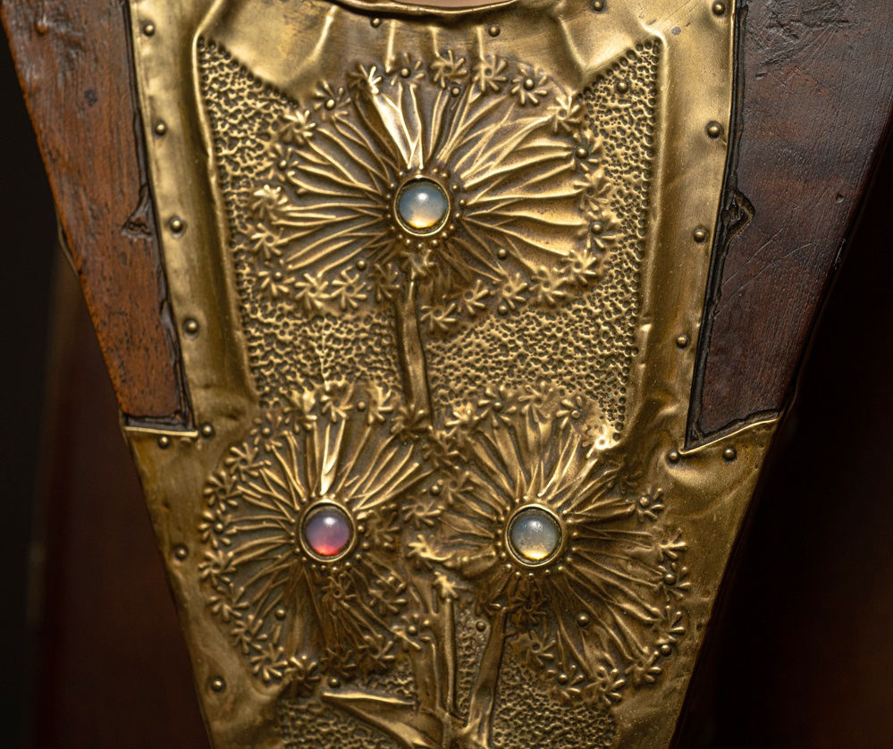 Alfred Daguet, Mantle Set,  1903