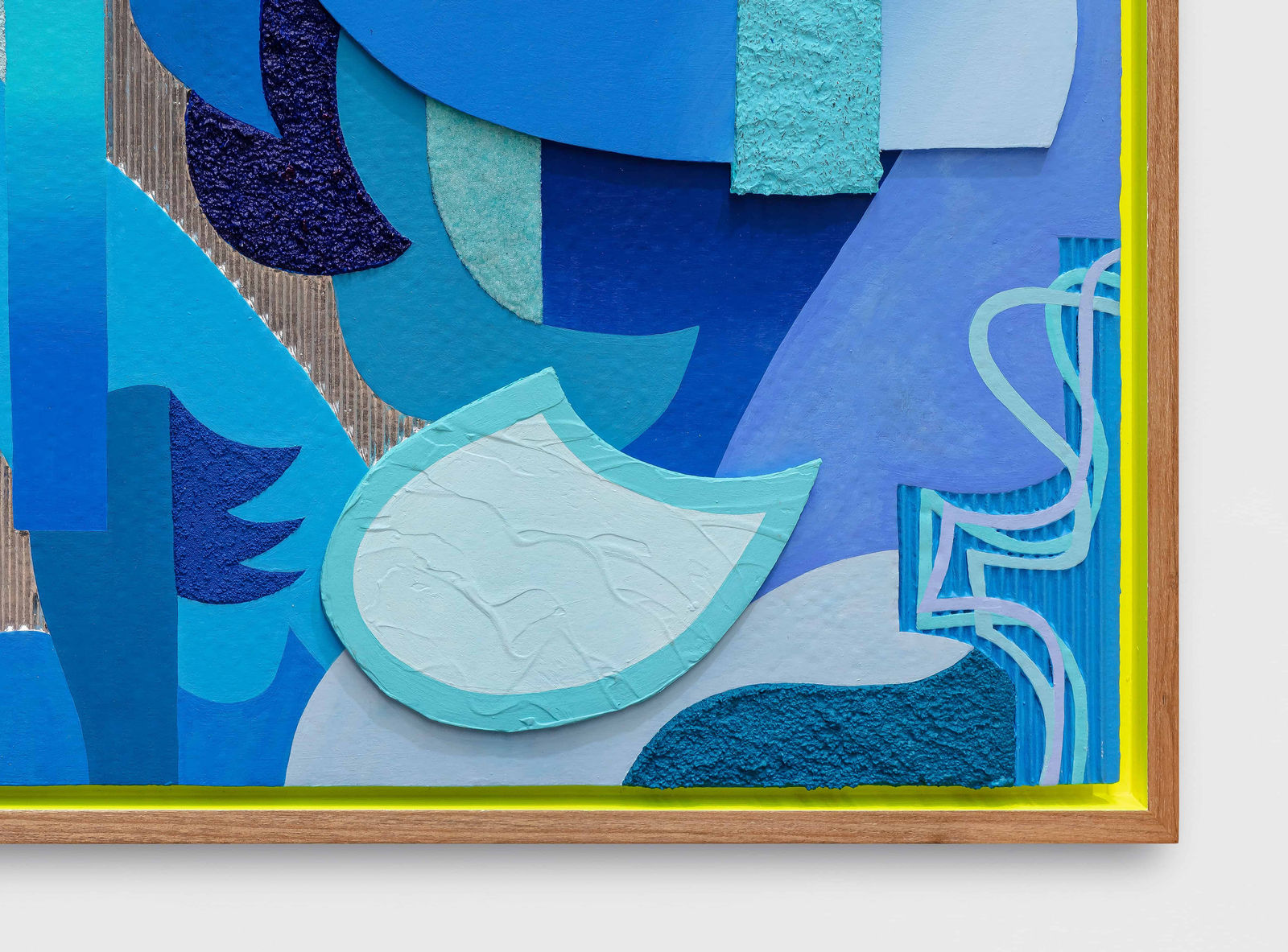 assume vivid astro focus, Azuis Ululantes, 2024