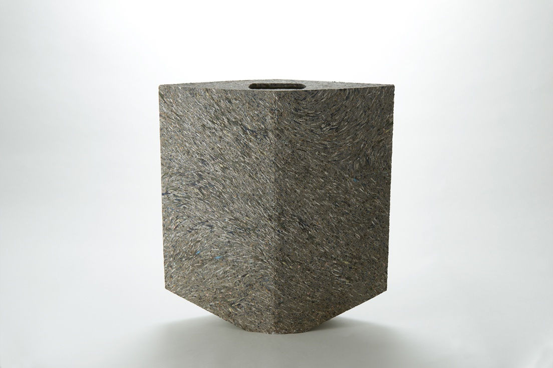 岸 映子, 彩石象嵌流紋石器, 1985