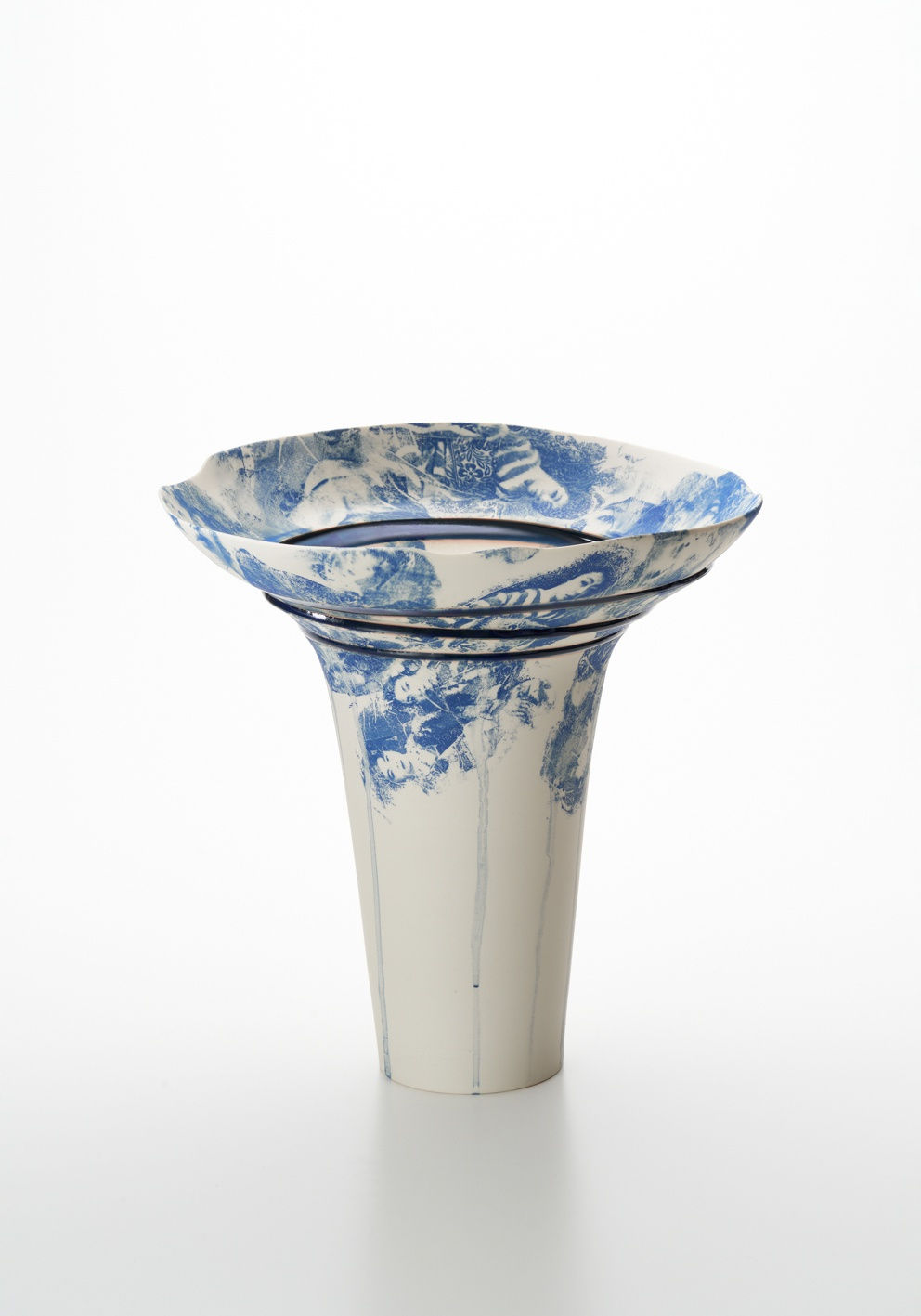 多和田有希＋福本双紅, blue on blue, 2025