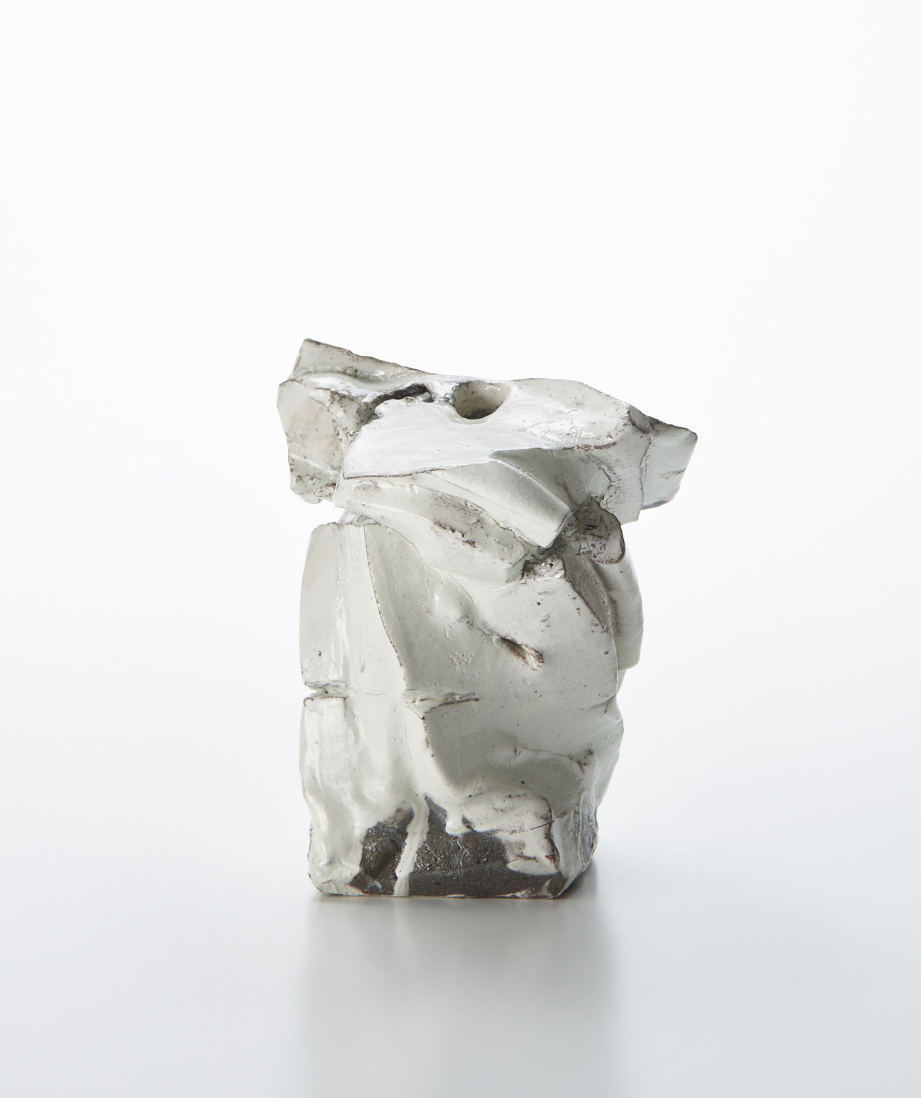 道川 省三, Sculptural Form 粉引, 2018