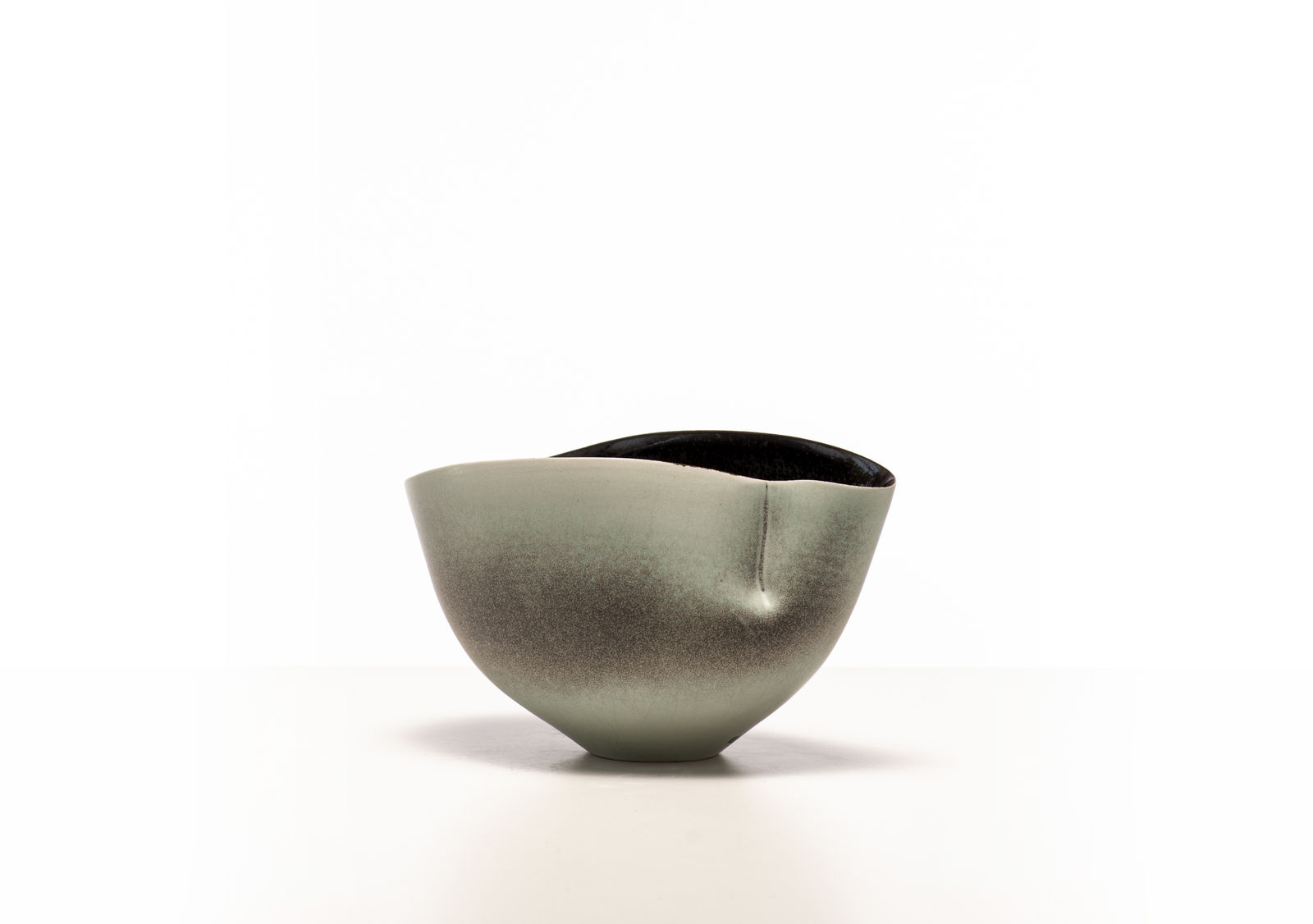 サラ・フリン, Low Flection Bowl, 2019