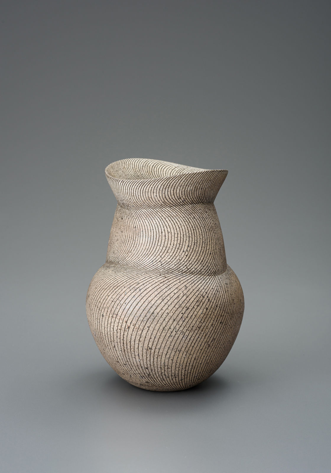 井口 大輔, 銹陶銀彩壺, 2021