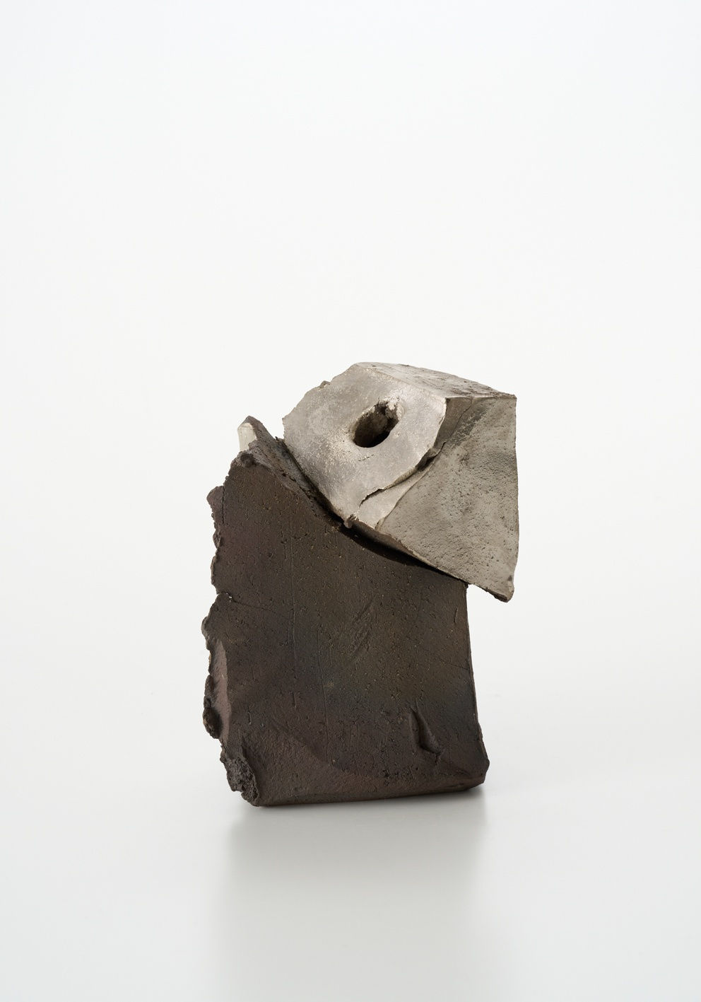 道川 省三, Tanka with Silver Sculptural Form, 2025