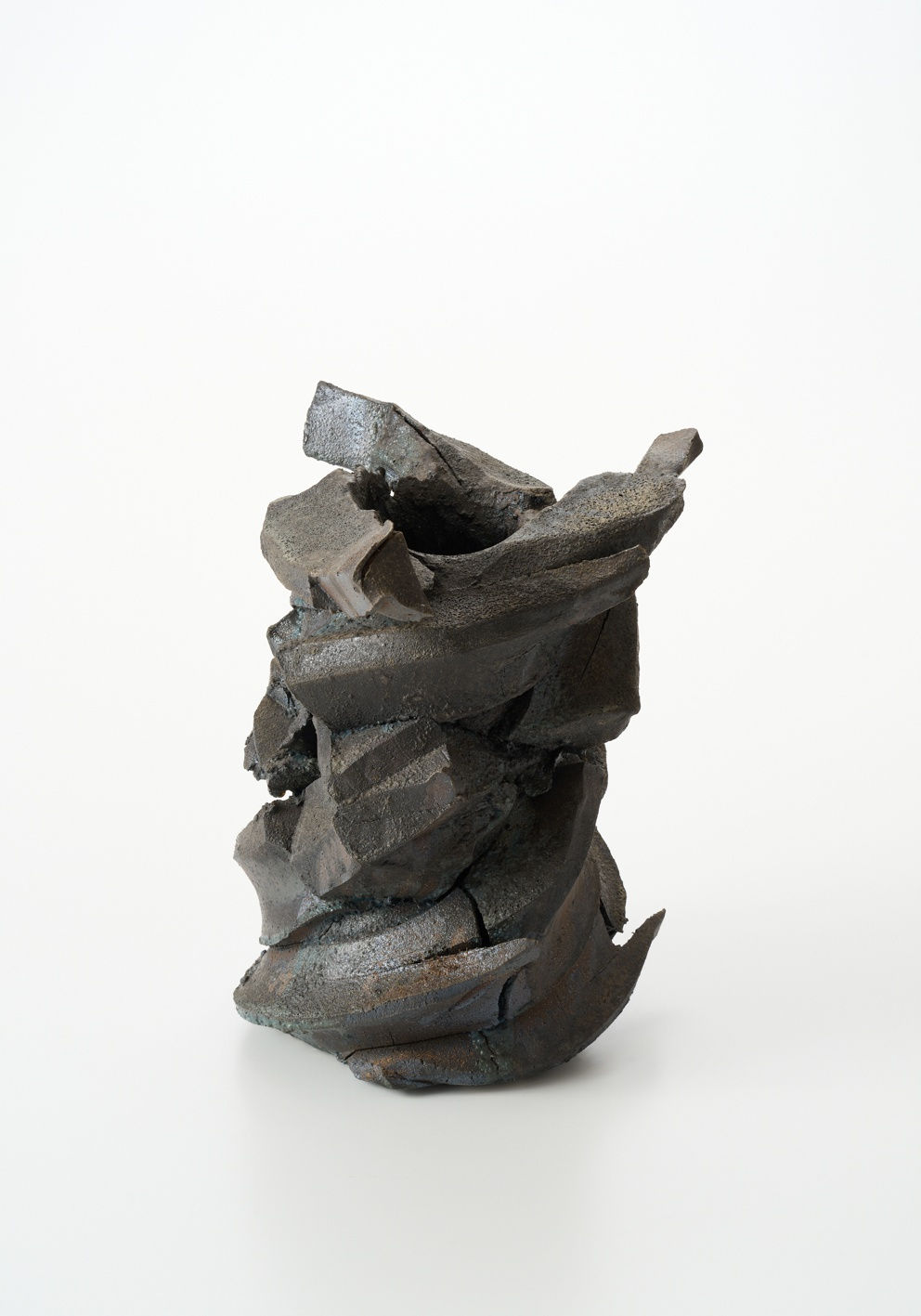 道川 省三, Volcano Sculptural Form, 2025