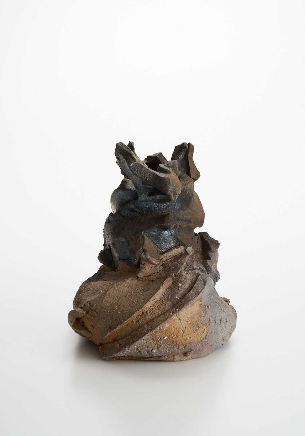 道川 省三, Volcano Sculptural Form, 2025