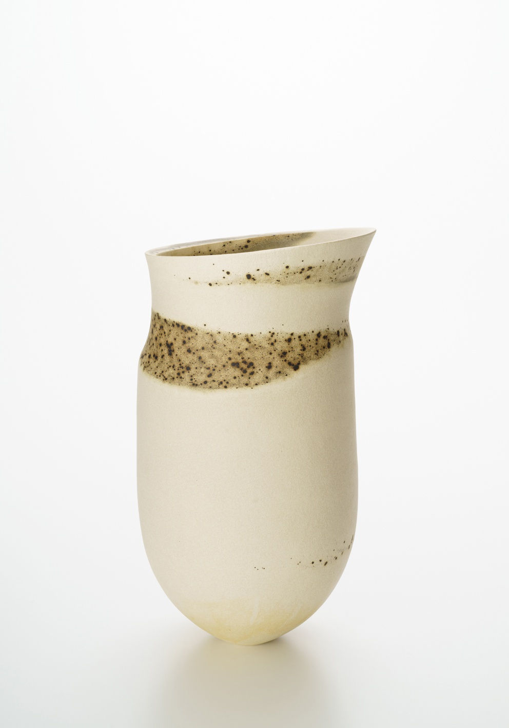 ジェニファー・リー, Pale, Aspeckled Traces, Speckled Olive, 2022