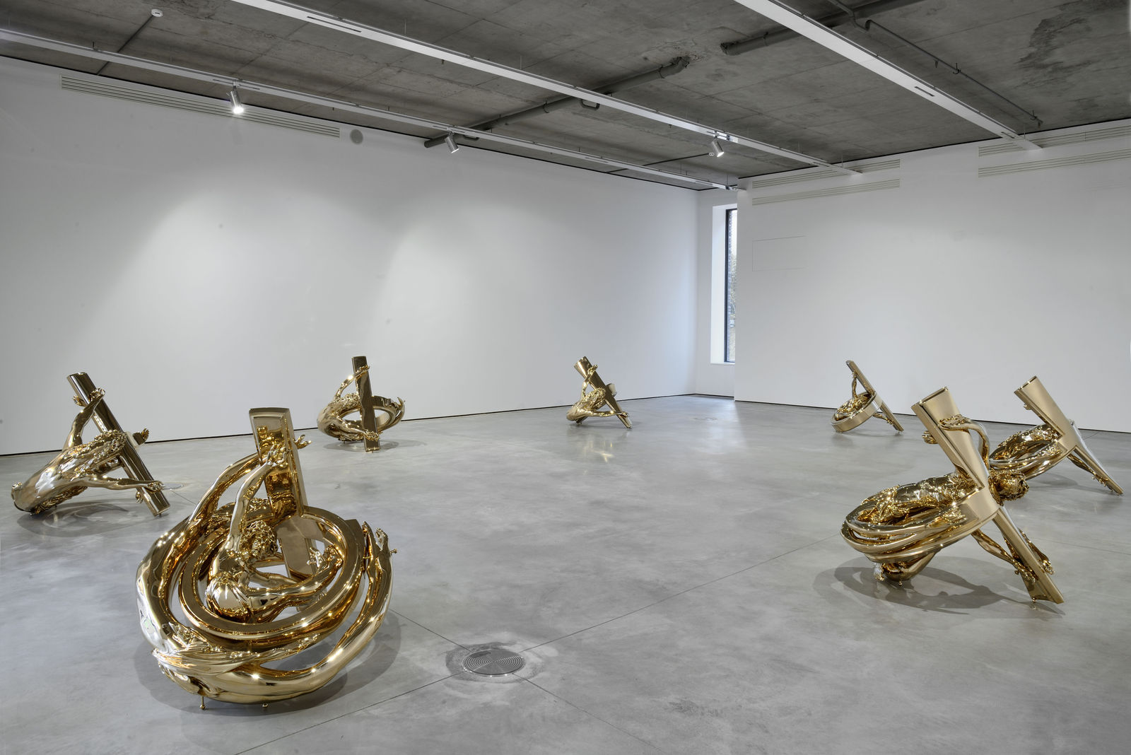 Wim Delvoye, Ring Dual Corpus Direct Current, 2012