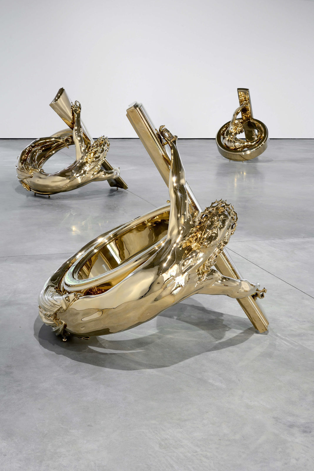 Wim Delvoye, Ring Corpus Outside, 2012